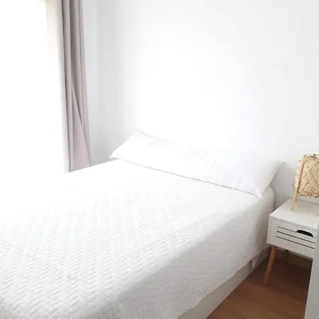 T2 com 2wc em condomínio com piscina * Albufeira